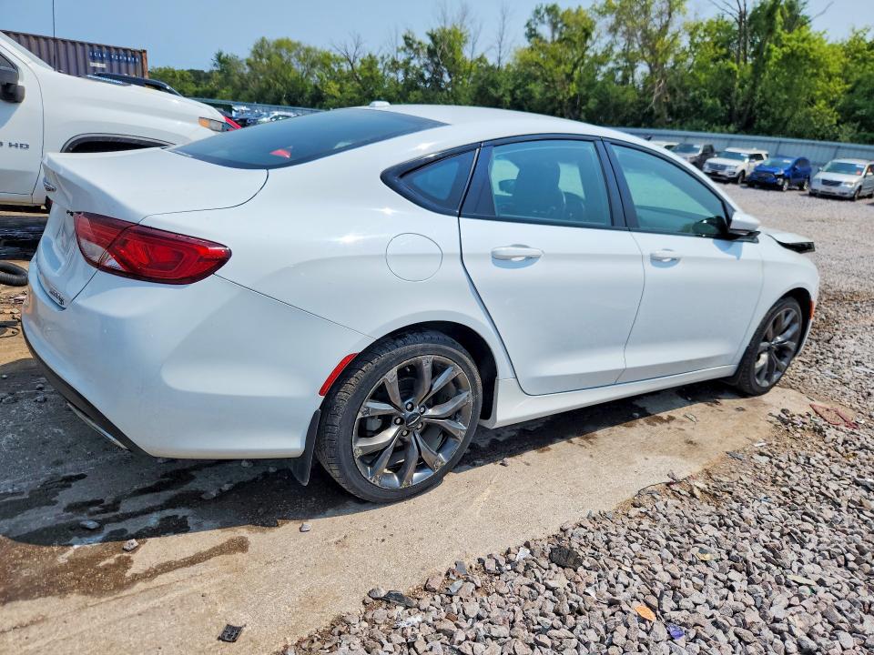 Продажа на аукционе авто 2015 Chrysler 200, vin: 1C3CCCBG5FN678260, номер лота: 62650846