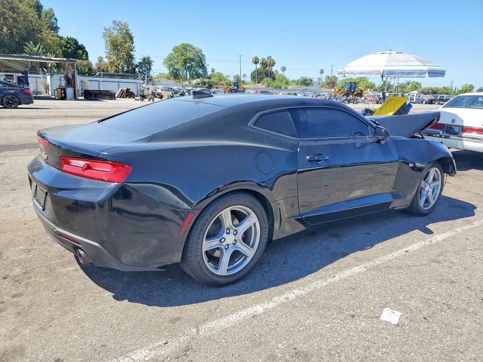 Продажа на аукционе авто 2018 Chevrolet Camaro, vin: 1G1FB1RX8J0151303, номер лота: 61795066