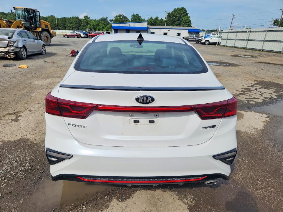 61415596 :رقم المزاد ، 3KPF34AD0ME330101 vin ، 2021 Kia Forte مزاد بيع