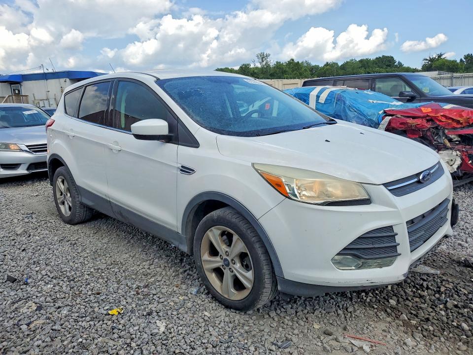 Продажа на аукционе авто 2014 Ford Escape, vin: 1FMCU9GX6EUD95175, номер лота: 61519246