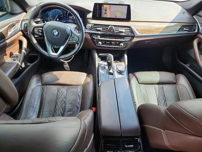 59652606 :رقم المزاد ، WBAJE5C58JG918580 vin ، 2018 Bmw 5 Series مزاد بيع