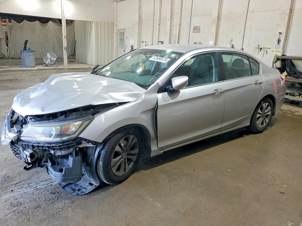 62688576 :رقم المزاد ، 1HGCR2F38FA041576 vin ، 2015 Honda Accord مزاد بيع