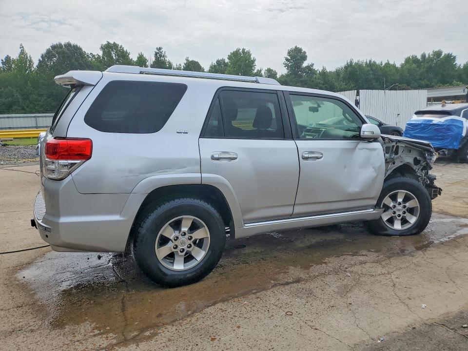 2013 Toyota 4runner მანქანა იყიდება აუქციონზე, vin: JTEZU5JR2D5049680, აუქციონის ნომერი: 63364406
