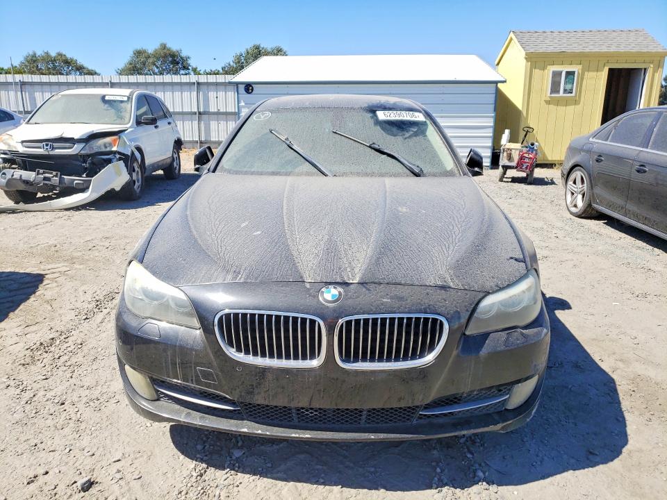 2011 Bmw 528 მანქანა იყიდება აუქციონზე, vin: WBAFR1C53BC672601, აუქციონის ნომერი: 62390706
