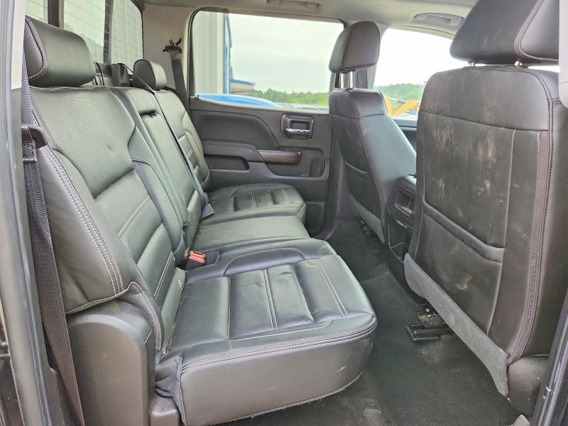 59073156 :رقم المزاد ، 3GTU2PEC8JG142293 vin ، 2018 Gmc Sierra مزاد بيع