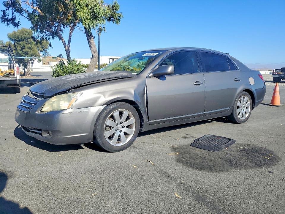 2006 Toyota Avalon მანქანა იყიდება აუქციონზე, vin: 4T1BK36B36U142496, აუქციონის ნომერი: 62395216
