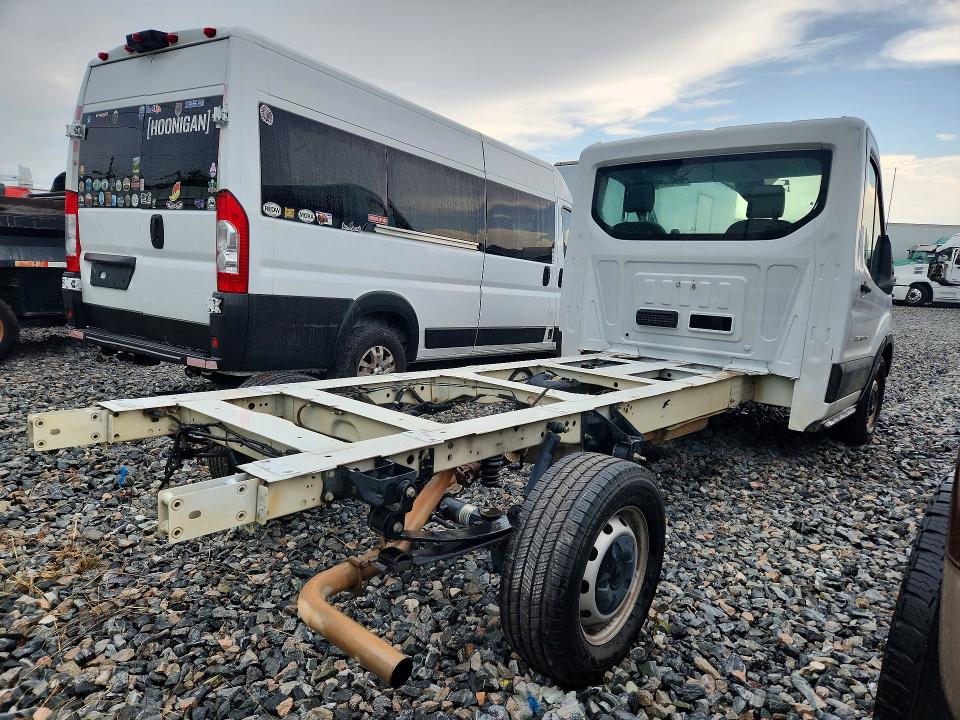2021 Ford Transit მანქანა იყიდება აუქციონზე, vin: 1FDBW5Z81MKA84302, აუქციონის ნომერი: 61781616