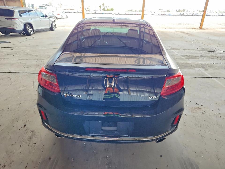 Продажа на аукционе авто 2013 Honda Accord, vin: 1HGCT2B83DA005911, номер лота: 62164926