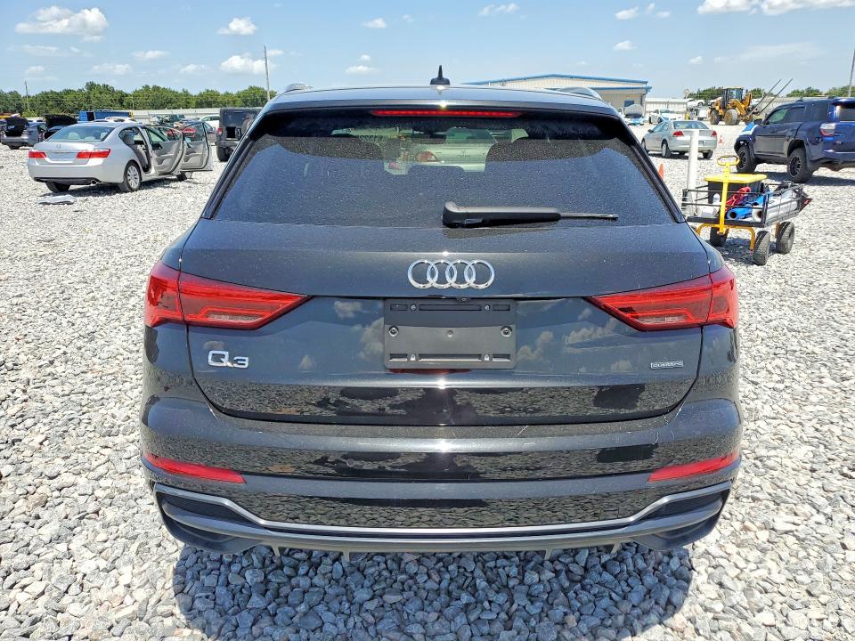 2021 Audi Q3 მანქანა იყიდება აუქციონზე, vin: WA1DECF39M1030615, აუქციონის ნომერი: 61322616
