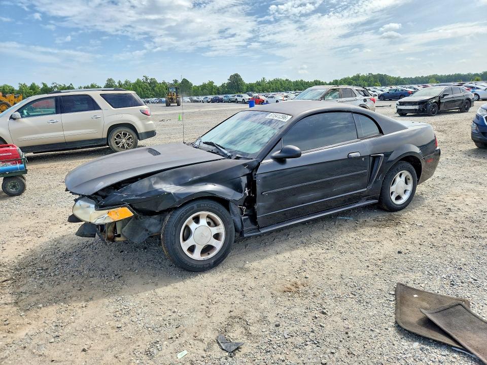 2001 Ford Mustang მანქანა იყიდება აუქციონზე, vin: 1FAFP40421F191439, აუქციონის ნომერი: 61541296