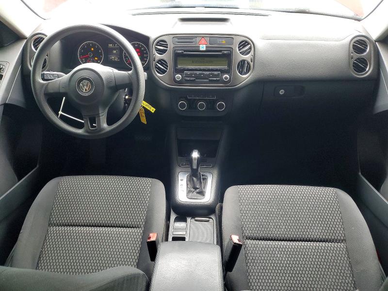 2011 Volkswagen Tiguan მანქანა იყიდება აუქციონზე, vin: WVGAV7AX5BW000436, აუქციონის ნომერი: 61730646