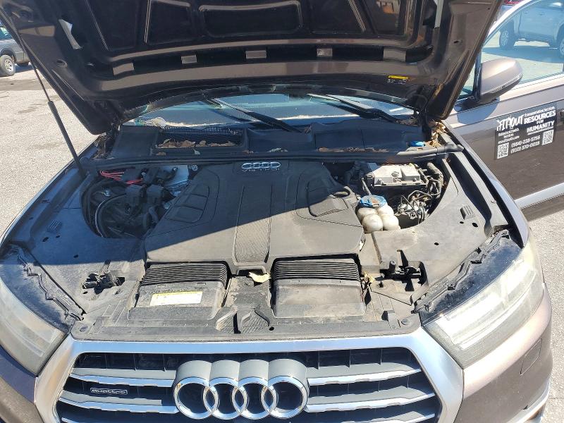 61138726 :رقم المزاد ، WA1VABF78HD011118 vin ، 2017 Audi Q7 مزاد بيع