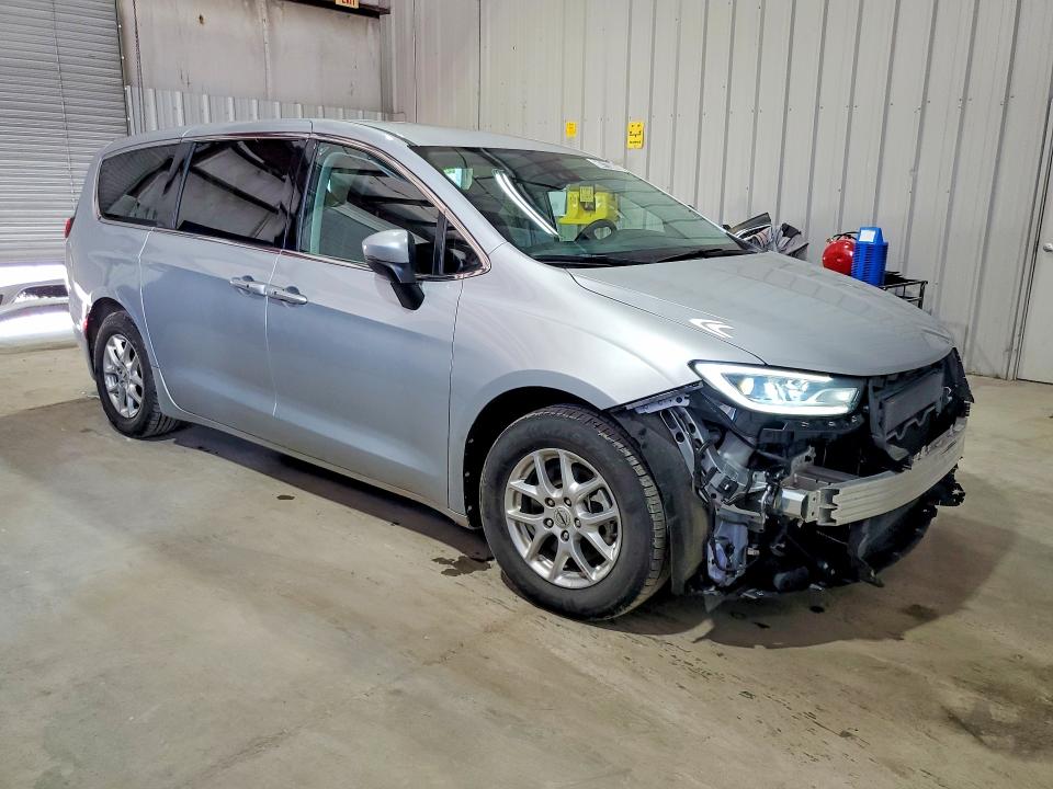 60713386 :رقم المزاد ، 2C4RC1BG4PR586393 vin ، 2023 Chrysler Pacifica مزاد بيع