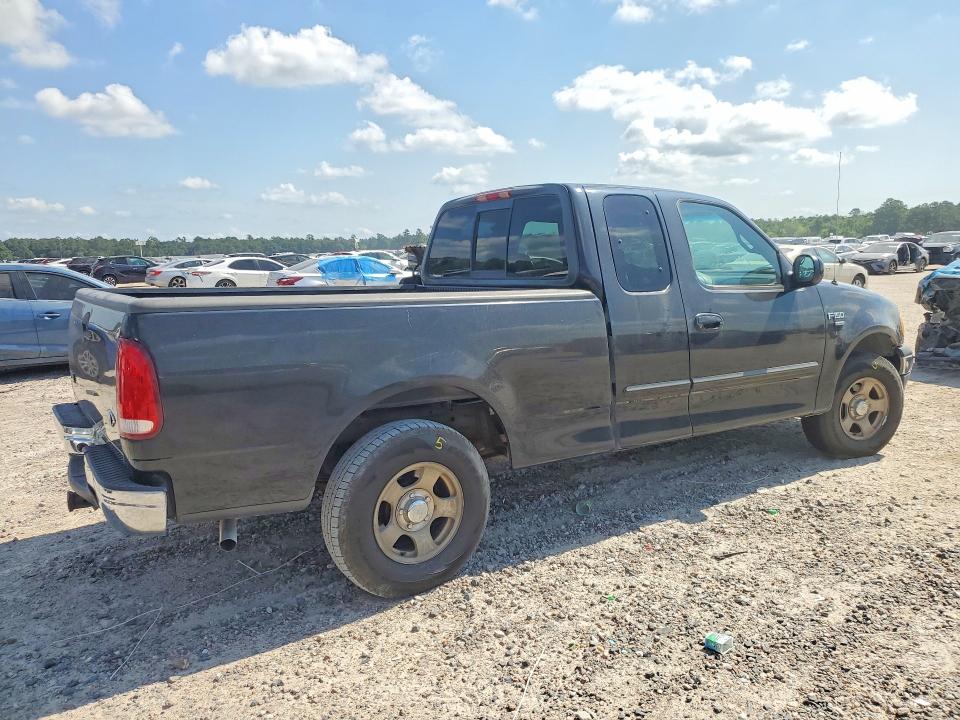 59852196 :رقم المزاد ، 1FTRX17L11NA81538 vin ، 2001 Ford F150 مزاد بيع