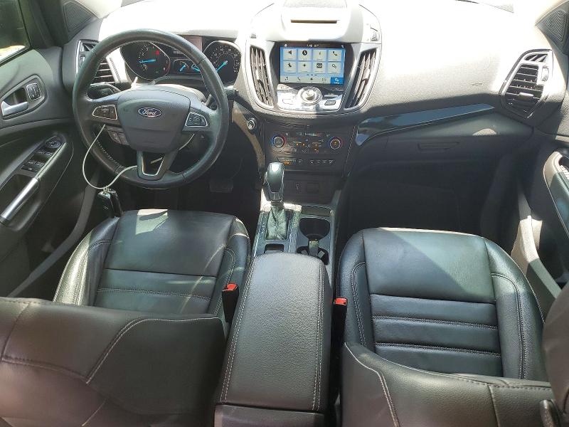 59775246 :رقم المزاد ، 1FMCU9J9XJUA82053 vin ، 2018 Ford Escape مزاد بيع