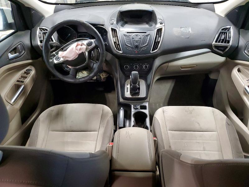 2014 Ford Escape მანქანა იყიდება აუქციონზე, vin: 1FMCU9GXXEUB65543, აუქციონის ნომერი: 62710346