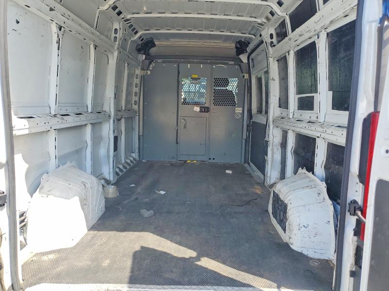 62902516 :رقم المزاد ، 3C6TRVDG7JE114469 vin ، 2018 Ram Promaster 2500 مزاد بيع