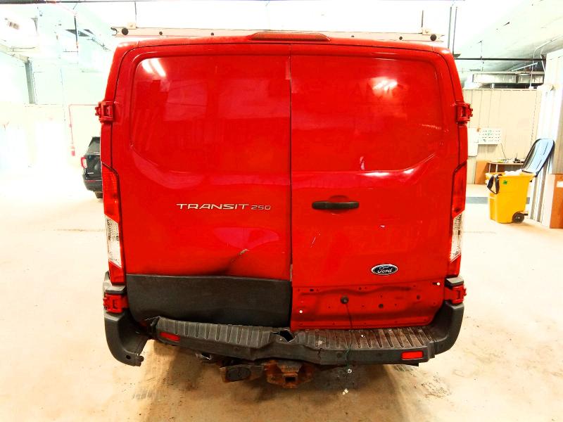 Продажа на аукционе авто 2015 Ford Transit, vin: 1FTYR1YM4FKA83354, номер лота: 52377306