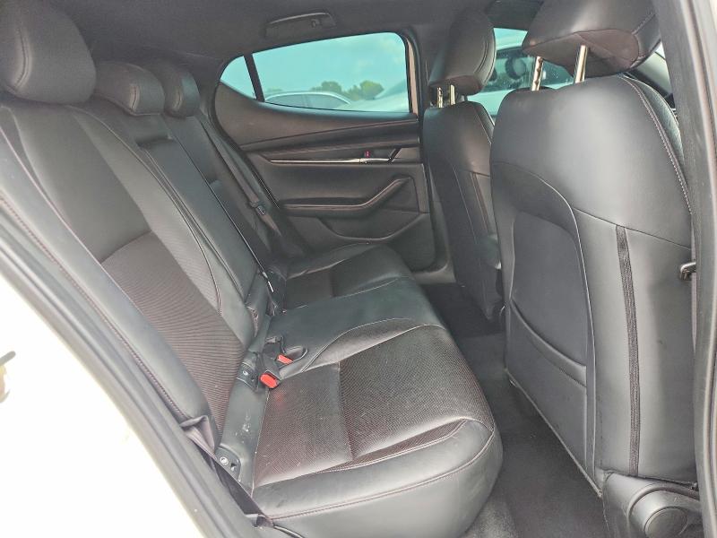 Продажа на аукционе авто 2022 Mazda 3, vin: JM1BPAML6N1502317, номер лота: 61705056