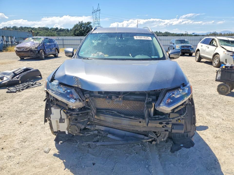 Продаж на аукціоні авто 2016 Nissan Rogue, vin: JN8AT2MV2GW149745, номер лоту: 61091826