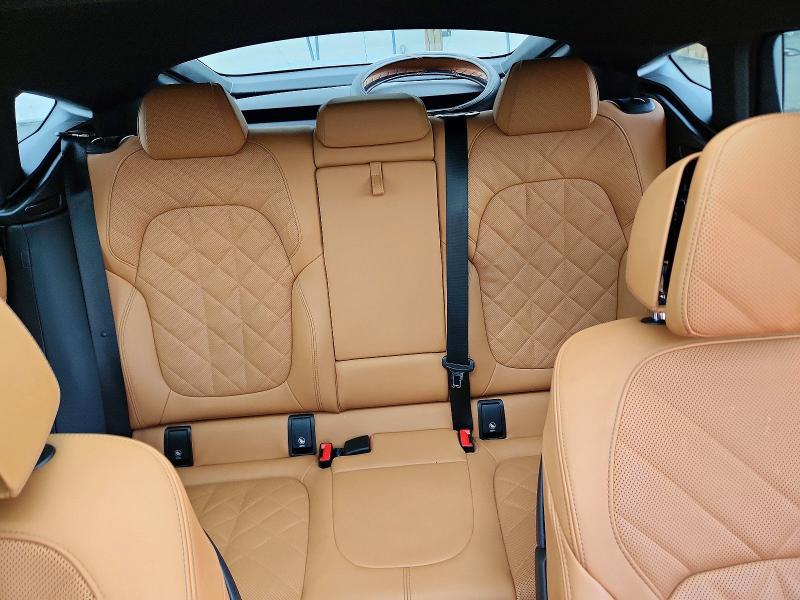 61750226 :رقم المزاد ، 5UX33EX0XS9X67133 vin ، 2025 Bmw X6 مزاد بيع