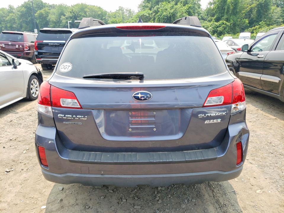 Продажа на аукционе авто 2014 Subaru Outback, vin: 4S4BRBCC5E3204388, номер лота: 61330826