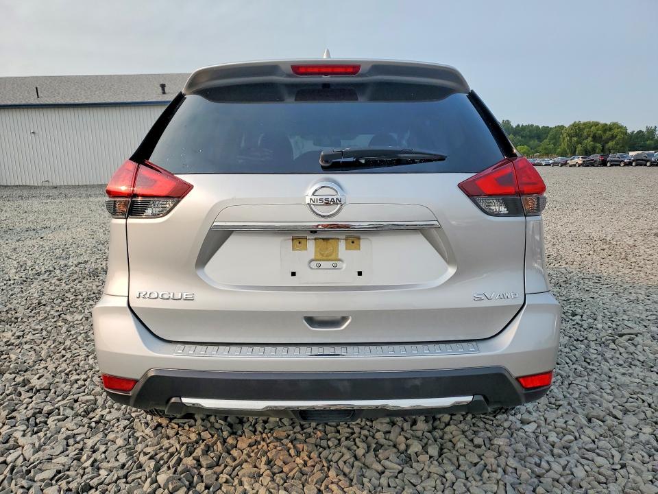 Продаж на аукціоні авто 2017 Nissan Rogue, vin: JN8AT2MV2HW251824, номер лоту: 61144436
