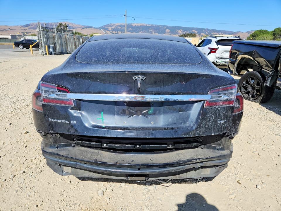 Продажа на аукционе авто 2017 Tesla Model S, vin: 5YJSA1E16HF225971, номер лота: 62623586