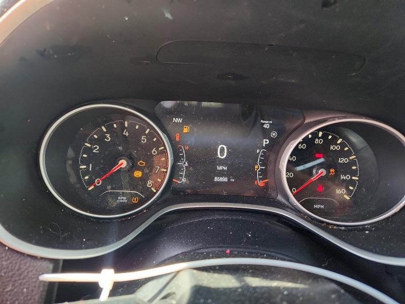 59795156 :رقم المزاد ، 3C4NJDCB4JT435390 vin ، 2018 Jeep Compass مزاد بيع