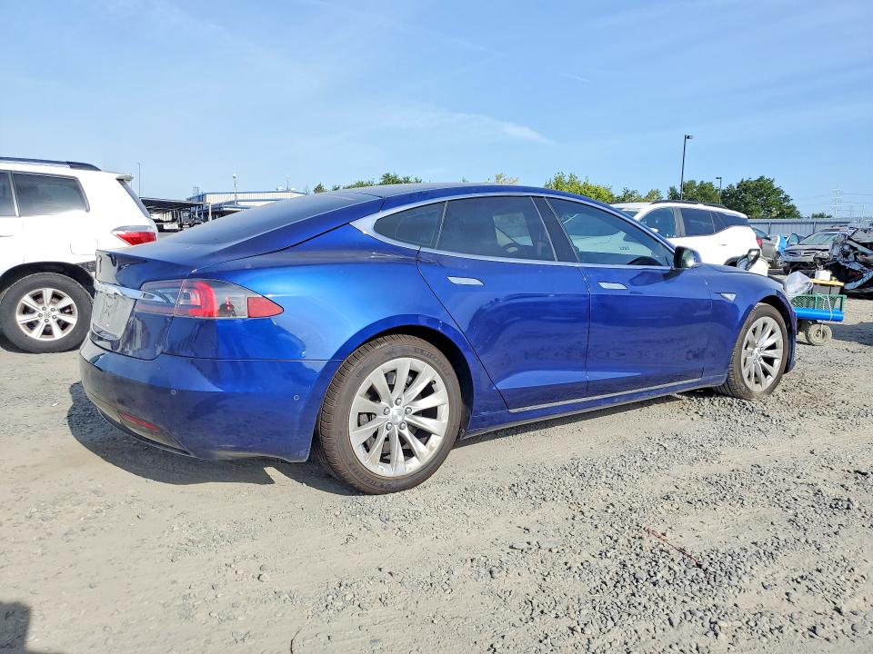 Продажа на аукционе авто 2016 Tesla Model S, vin: 5YJSA1E17GF139387, номер лота: 59641136
