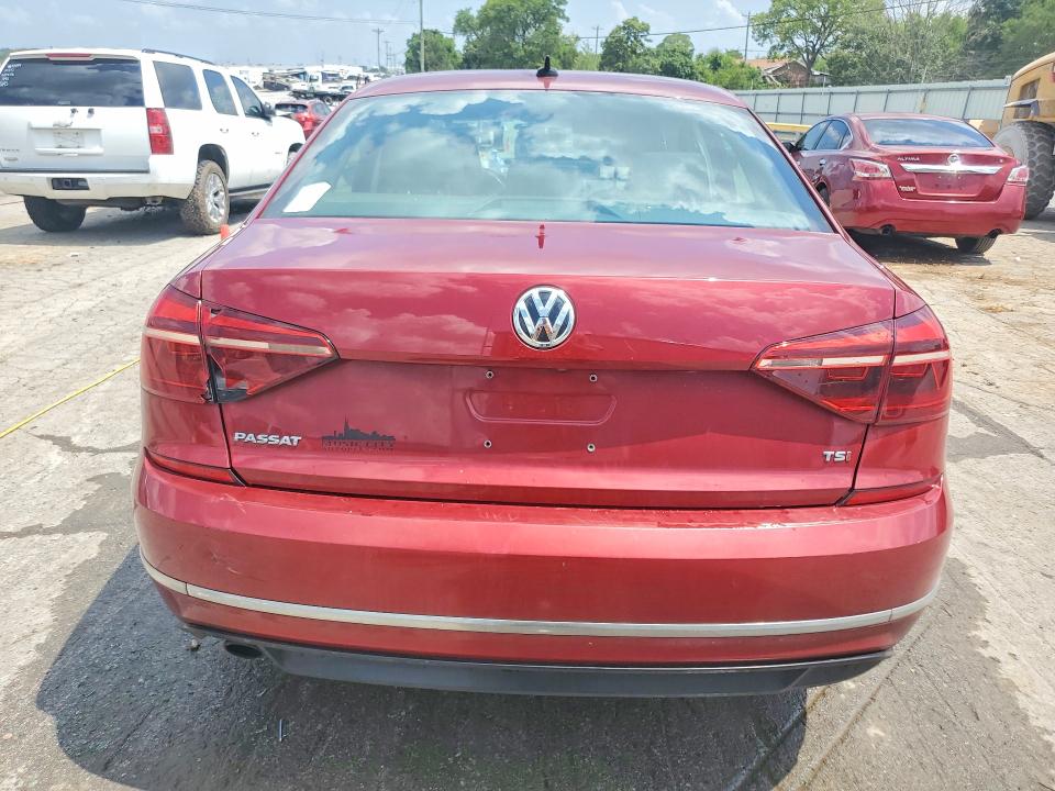 Продажа на аукционе авто 2018 Volkswagen Passat, vin: 1VWAA7A37JC035800, номер лота: 58881096