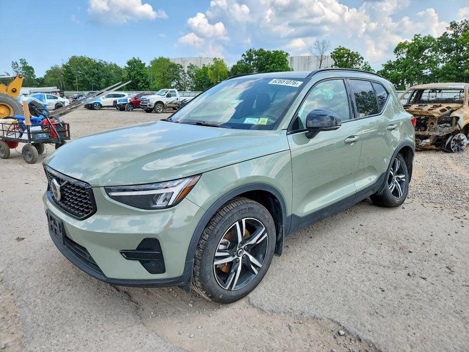 62651076 :رقم المزاد ، YV4L12UK8R2348936 vin ، 2024 Volvo Xc40 مزاد بيع