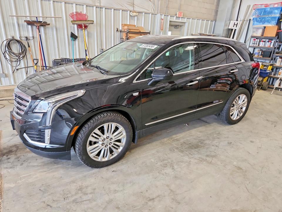 61365496 :رقم المزاد ، 1GYKNERS0HZ193912 vin ، 2017 Cadillac Xt5 مزاد بيع