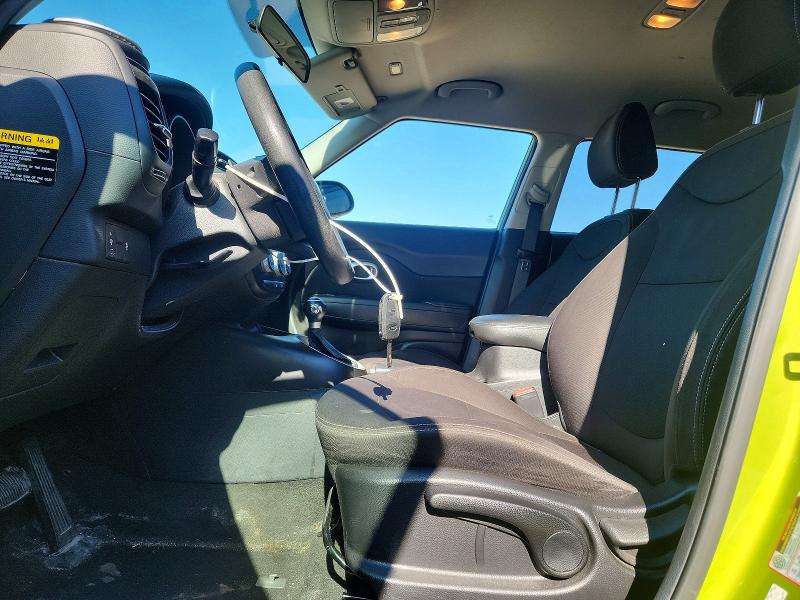 2016 Kia Soul მანქანა იყიდება აუქციონზე, vin: KNDJN2A22G7868696, აუქციონის ნომერი: 60485996