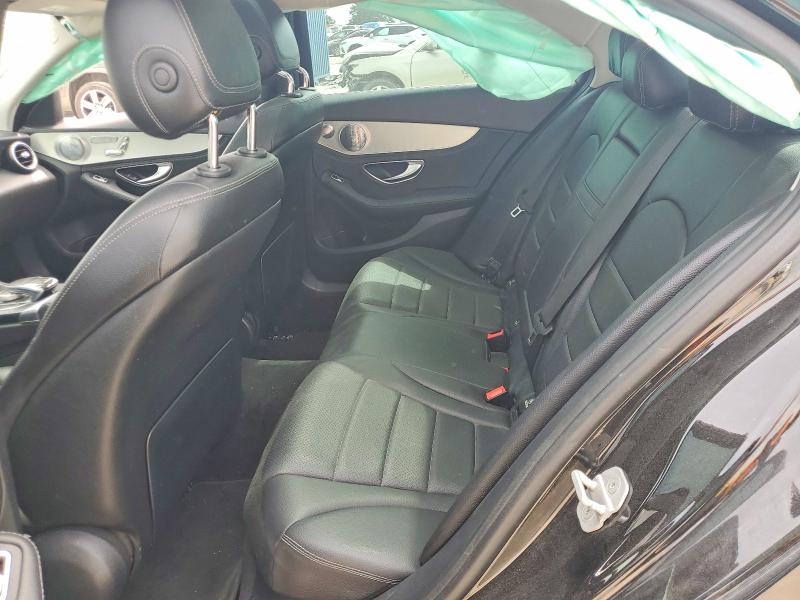 60000536 :رقم المزاد ، 55SWF4KB3GU103292 vin ، 2016 Mercedes-benz C مزاد بيع