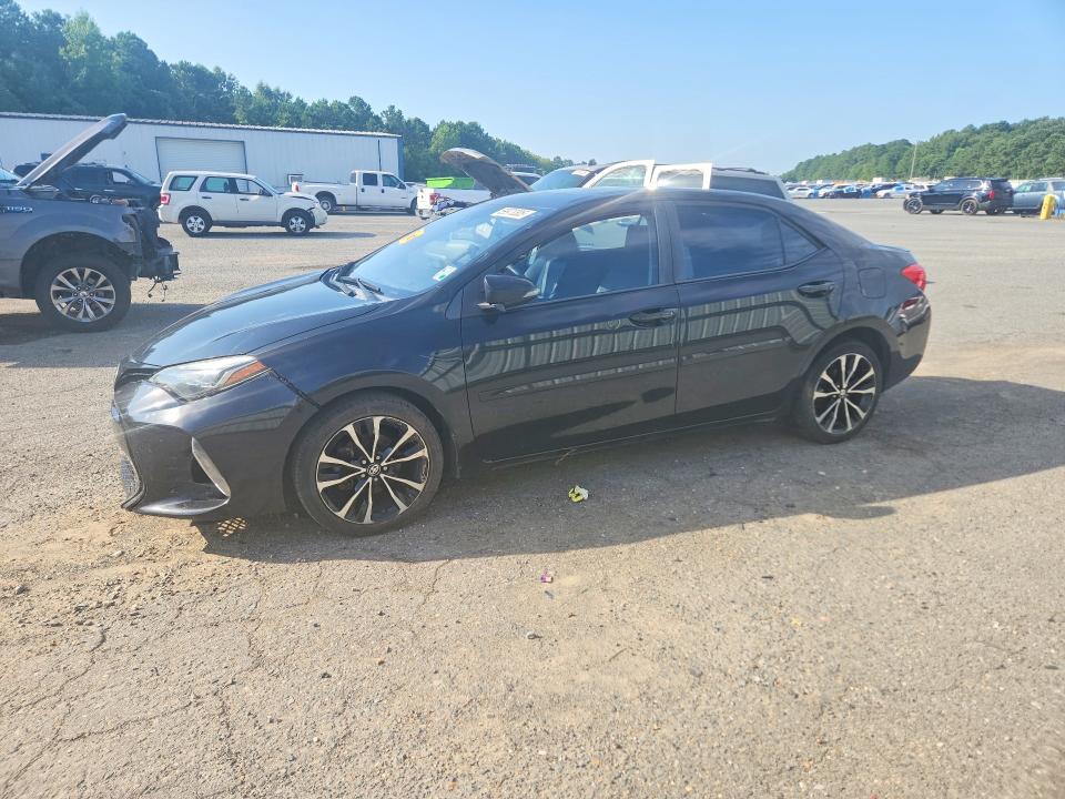 2017 Toyota Corolla მანქანა იყიდება აუქციონზე, vin: 5YFBURHE4HP638724, აუქციონის ნომერი: 59973306
