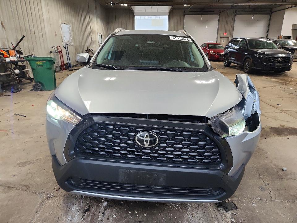 61519426 :رقم المزاد ، 7MUCAABG1RV082668 vin ، 2024 Toyota Corolla Cross مزاد بيع