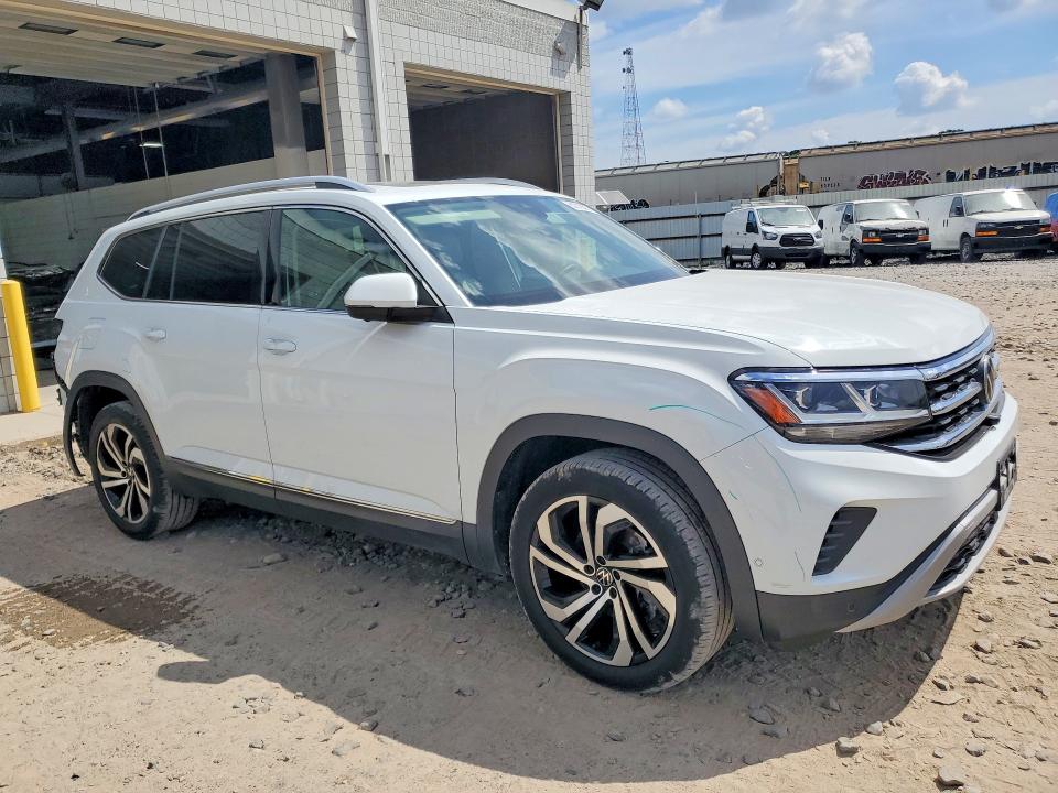 60918876 :رقم المزاد ، 1V2TR2CA5MC550350 vin ، 2021 Volkswagen Atlas مزاد بيع