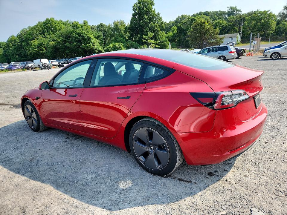 Продажа на аукционе авто 2022 Tesla Model 3, vin: 5YJ3E1EB0NF127130, номер лота: 61211126