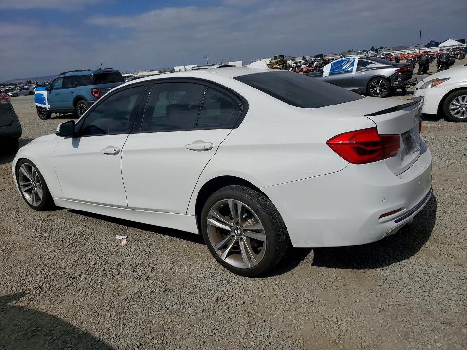 59338666 :رقم المزاد ، WBA8E9G57GNT44798 vin ، 2016 Bmw 328 مزاد بيع