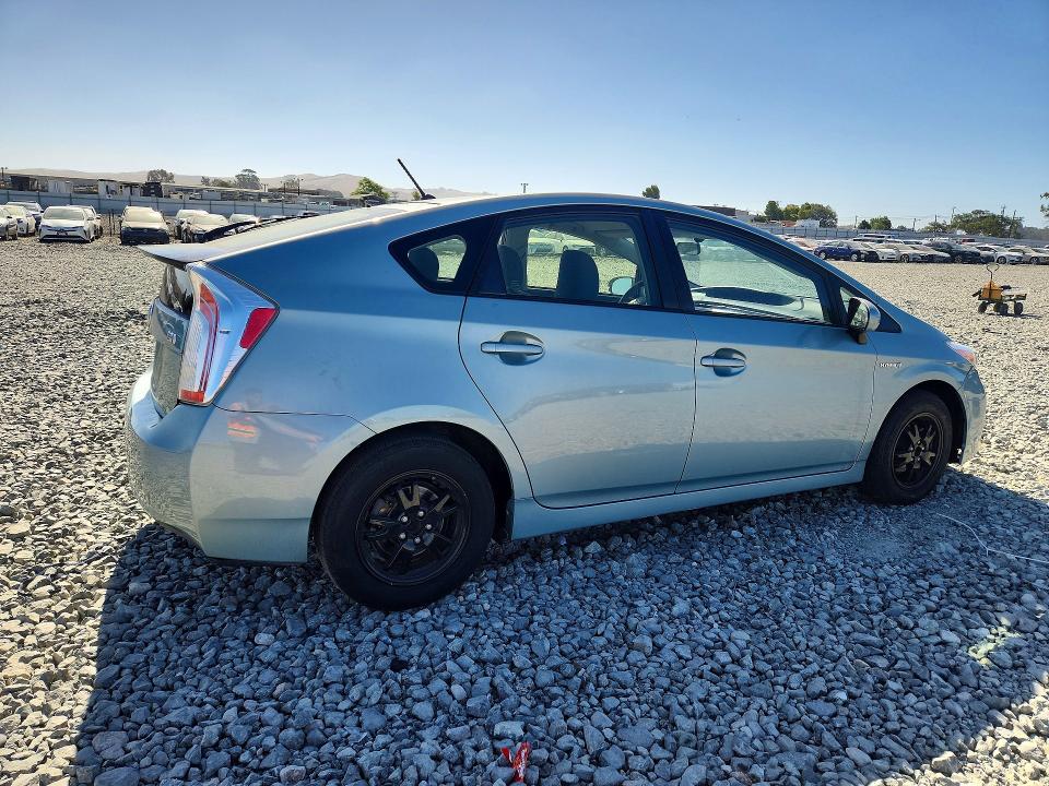 Продажа на аукционе авто 2015 Toyota Prius, vin: JTDKN3DU3F1972817, номер лота: 62870816
