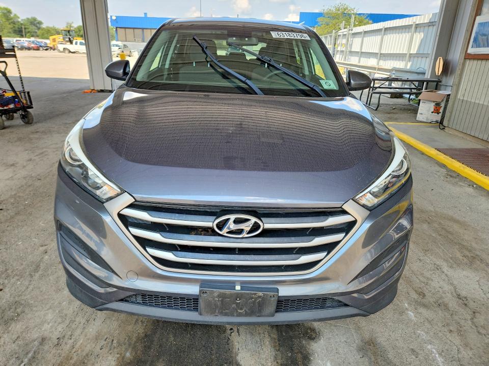 63183796 :رقم المزاد ، KM8J23A49JU786114 vin ، 2018 Hyundai Tucson مزاد بيع