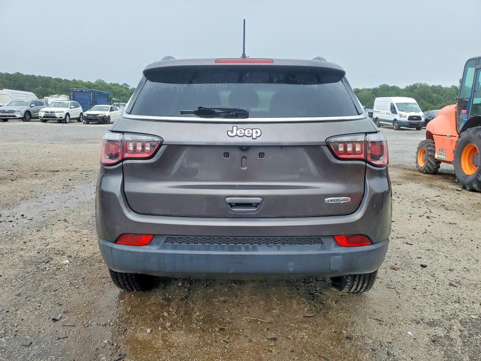 Продаж на аукціоні авто 2018 Jeep Compass, vin: 3C4NJCBB8JT293377, номер лоту: 60841666