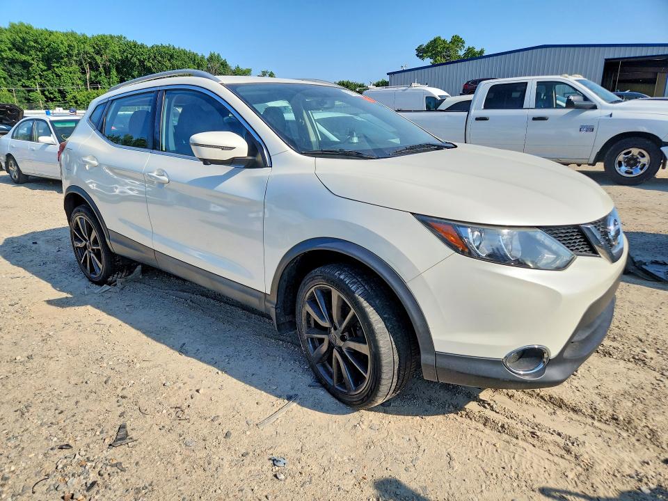 Продаж на аукціоні авто 2017 Nissan Rogue Sport, vin: JN1BJ1CR0HW131897, номер лоту: 57992146