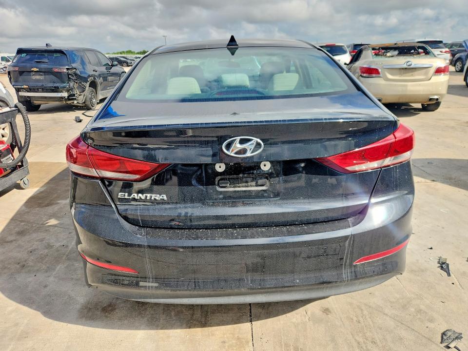 60968676 :رقم المزاد ، KMHD84LF6HU061502 vin ، 2017 Hyundai Elantra مزاد بيع