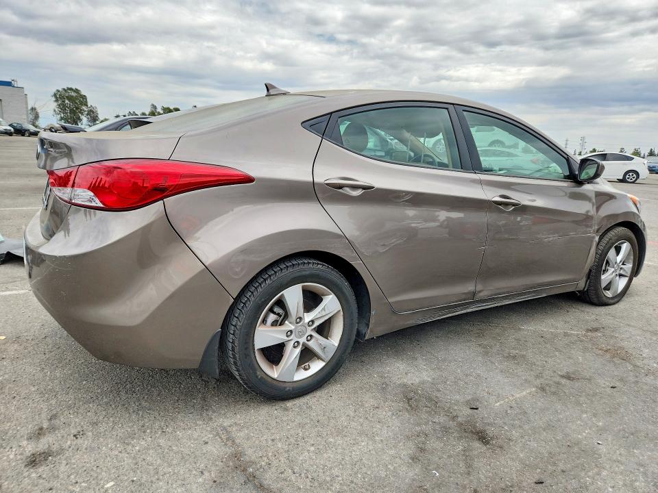 Продаж на аукціоні авто 2012 Hyundai Elantra, vin: 5NPDH4AE4CH106826, номер лоту: 61292636
