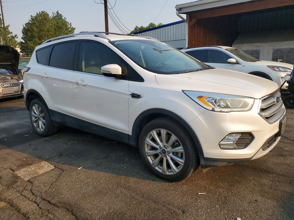 Продаж на аукціоні авто 2017 Ford Escape, vin: 1FMCU9J94HUD19873, номер лоту: 76294075