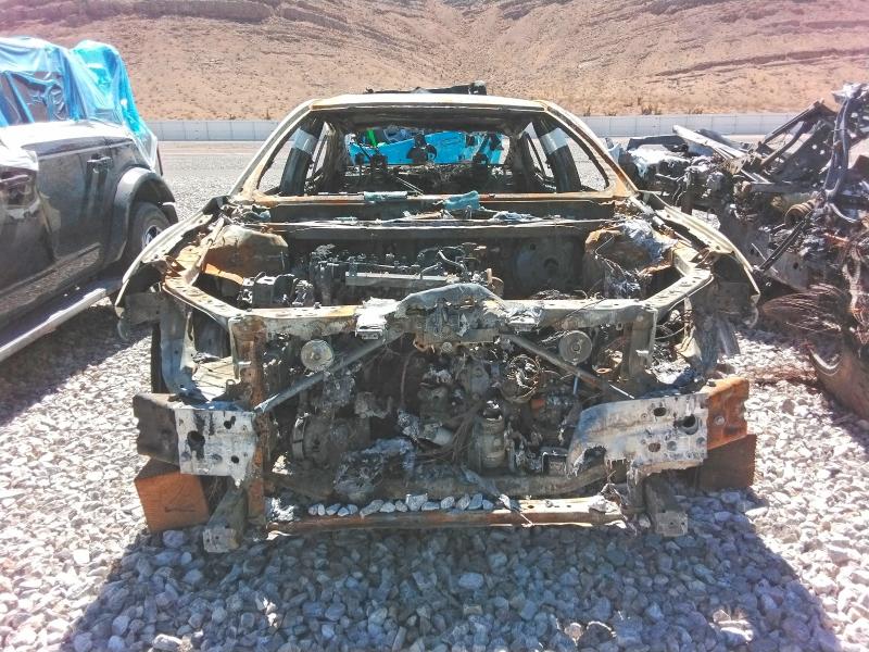 60521366 :رقم المزاد ، 4T1B11HK6KU776920 vin ، 2019 Toyota Camry مزاد بيع