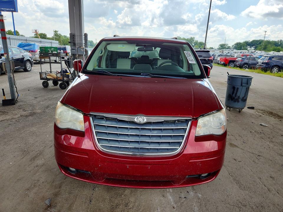 Продажа на аукционе авто 2010 Chrysler Town & Country, vin: 2A4RR8DX1AR421956, номер лота: 60179006
