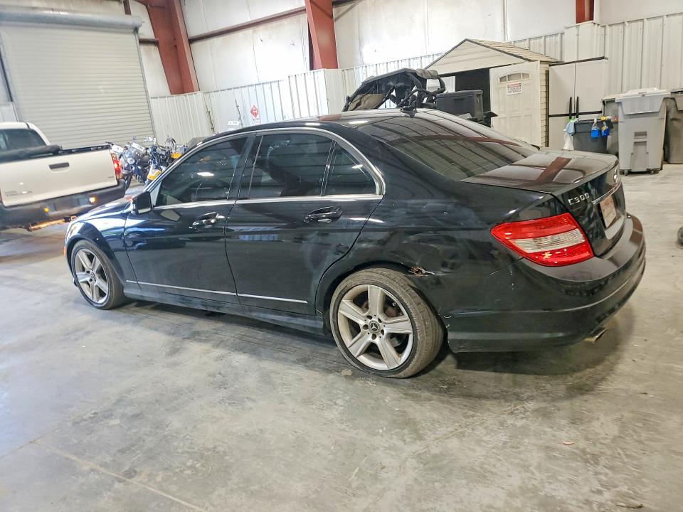 2011 Mercedes-benz C მანქანა იყიდება აუქციონზე, vin: WDDGF8BB6BR185962, აუქციონის ნომერი: 59881416